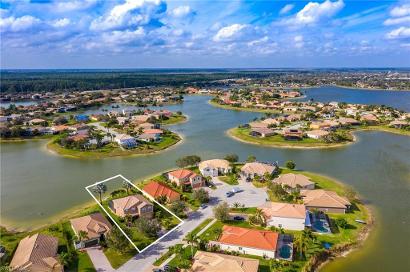Valencia Lakes Naples Nico Paredes Keller Williams Naples Realtor