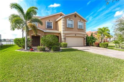 Valencia Lakes Naples Nico Paredes Keller Williams Naples Realtor
